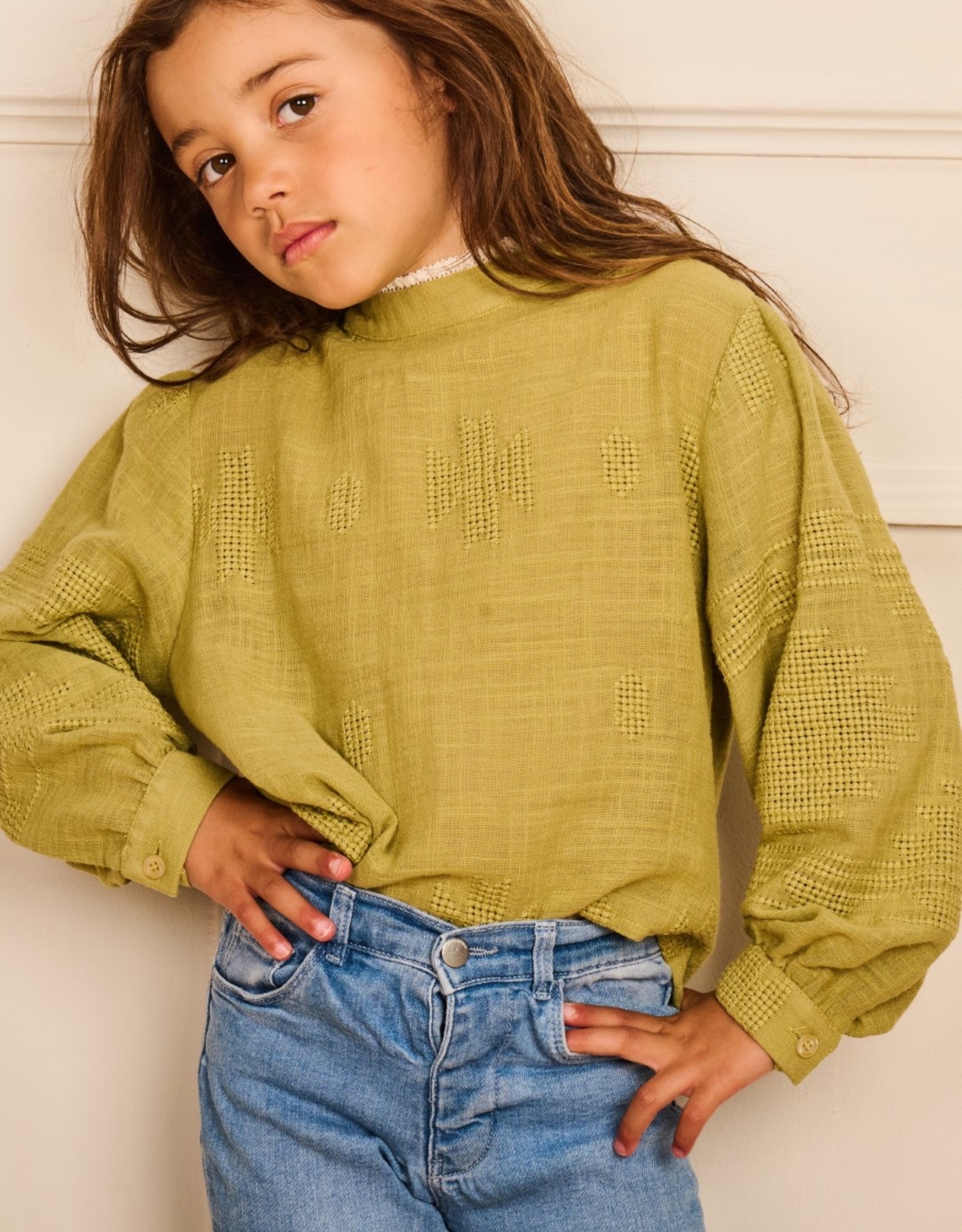 MARCH23 MARCH23 A little Bella blouse olive