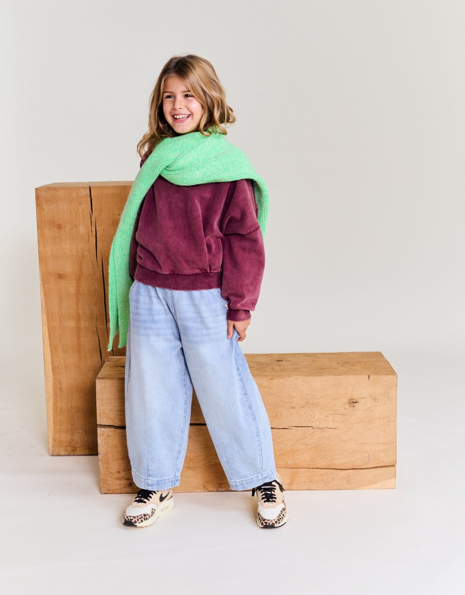 AMERICAN OUTFITTERS Ao76 Lys sweater square