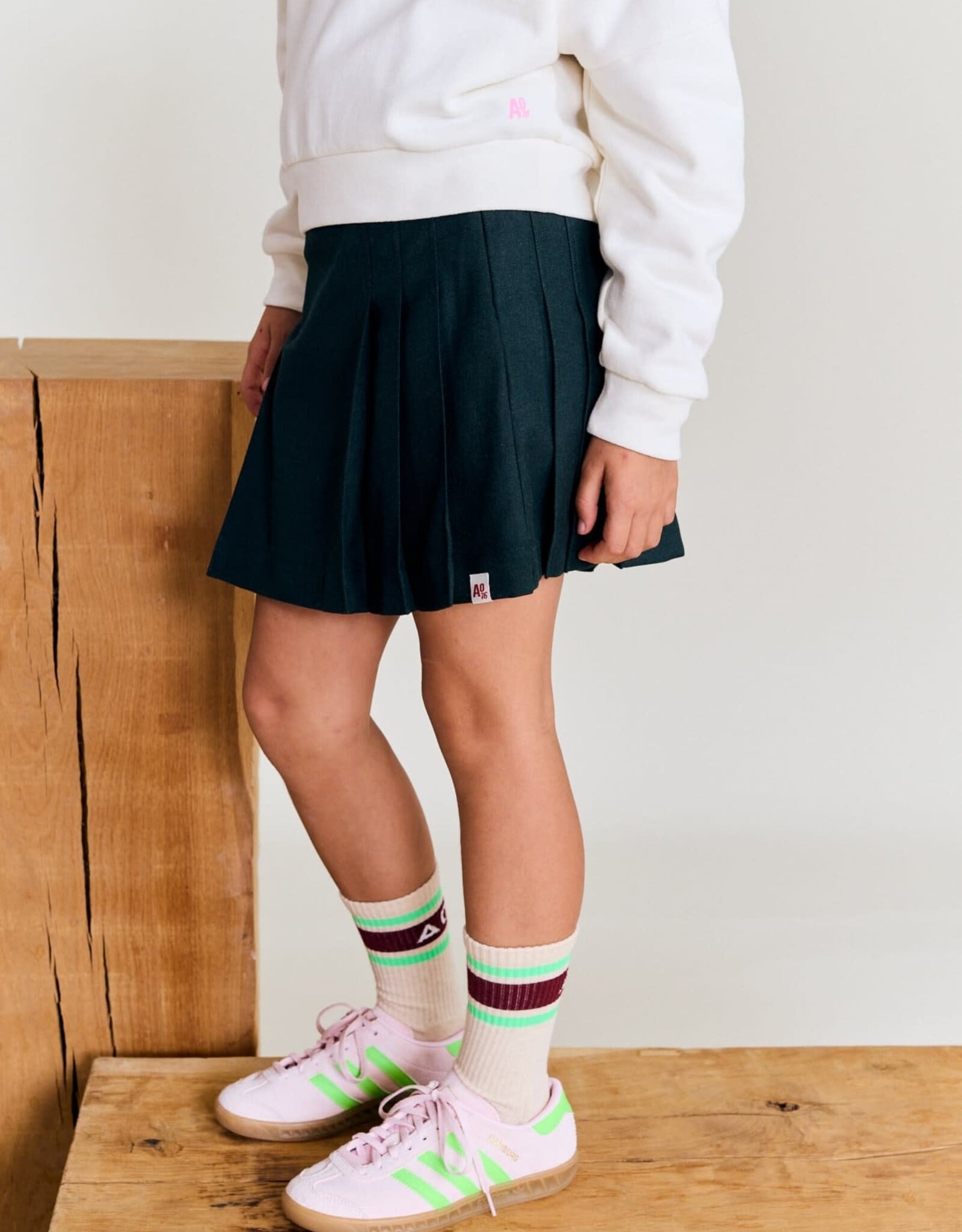 AMERICAN OUTFITTERS Ao76 Philo skirt han school green