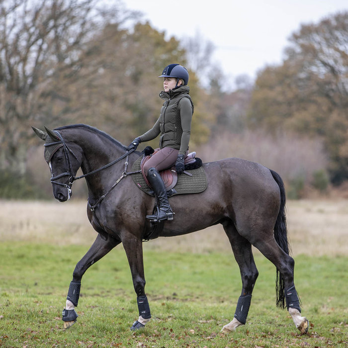 Suede Pad Oak Green Equestrian Maddelin