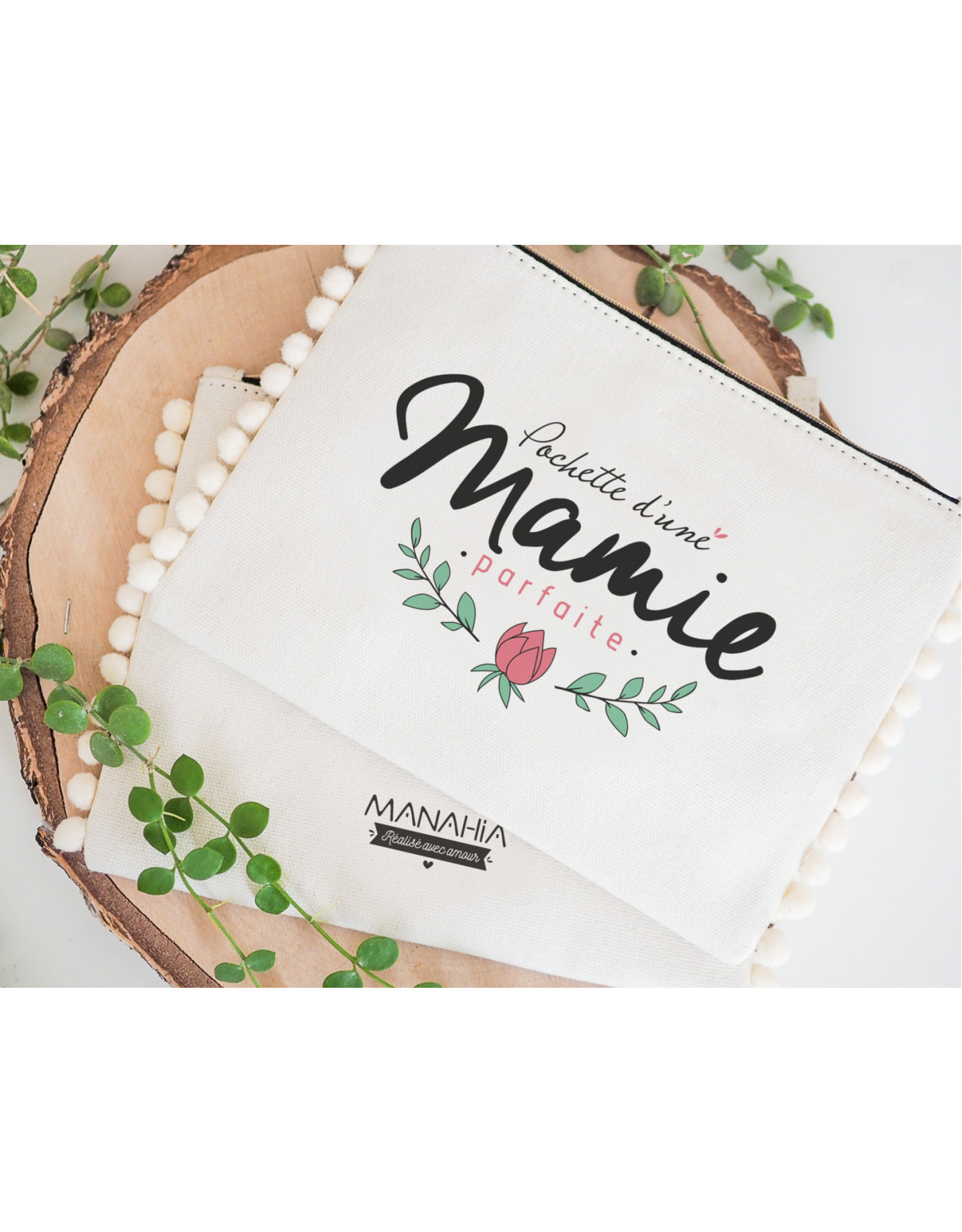 Manahia Pochette pompom mamie parfaite