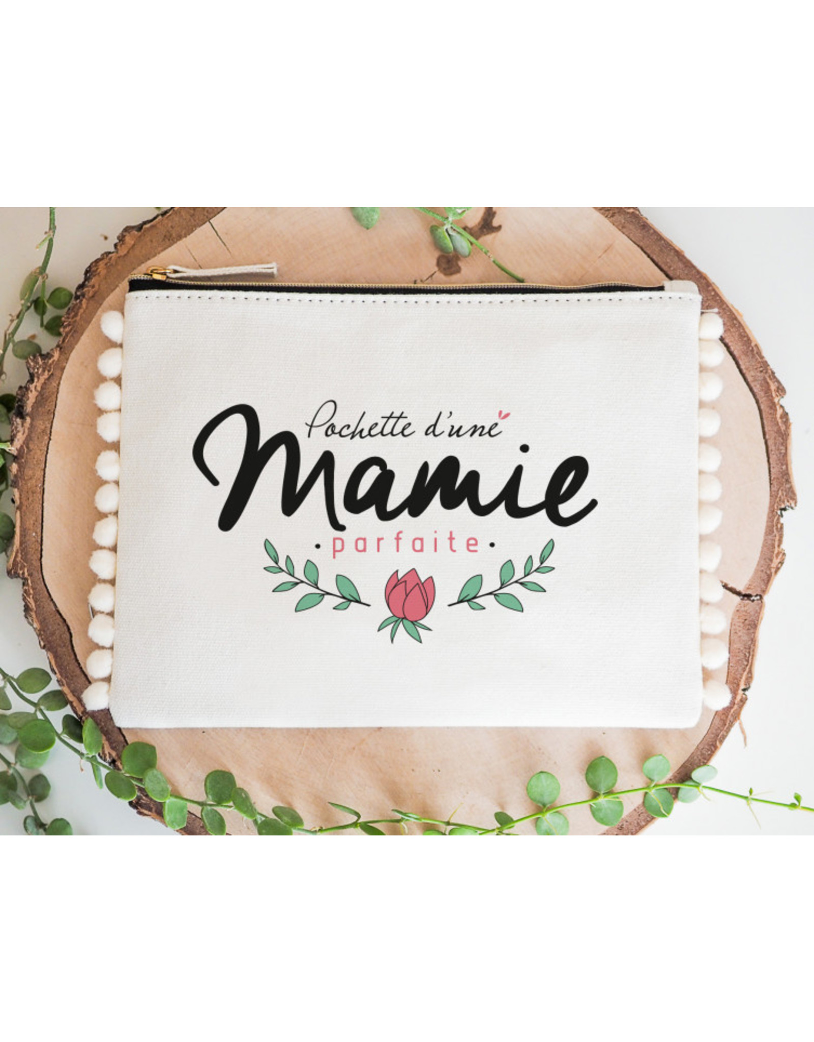 Manahia Pochette pompom mamie parfaite