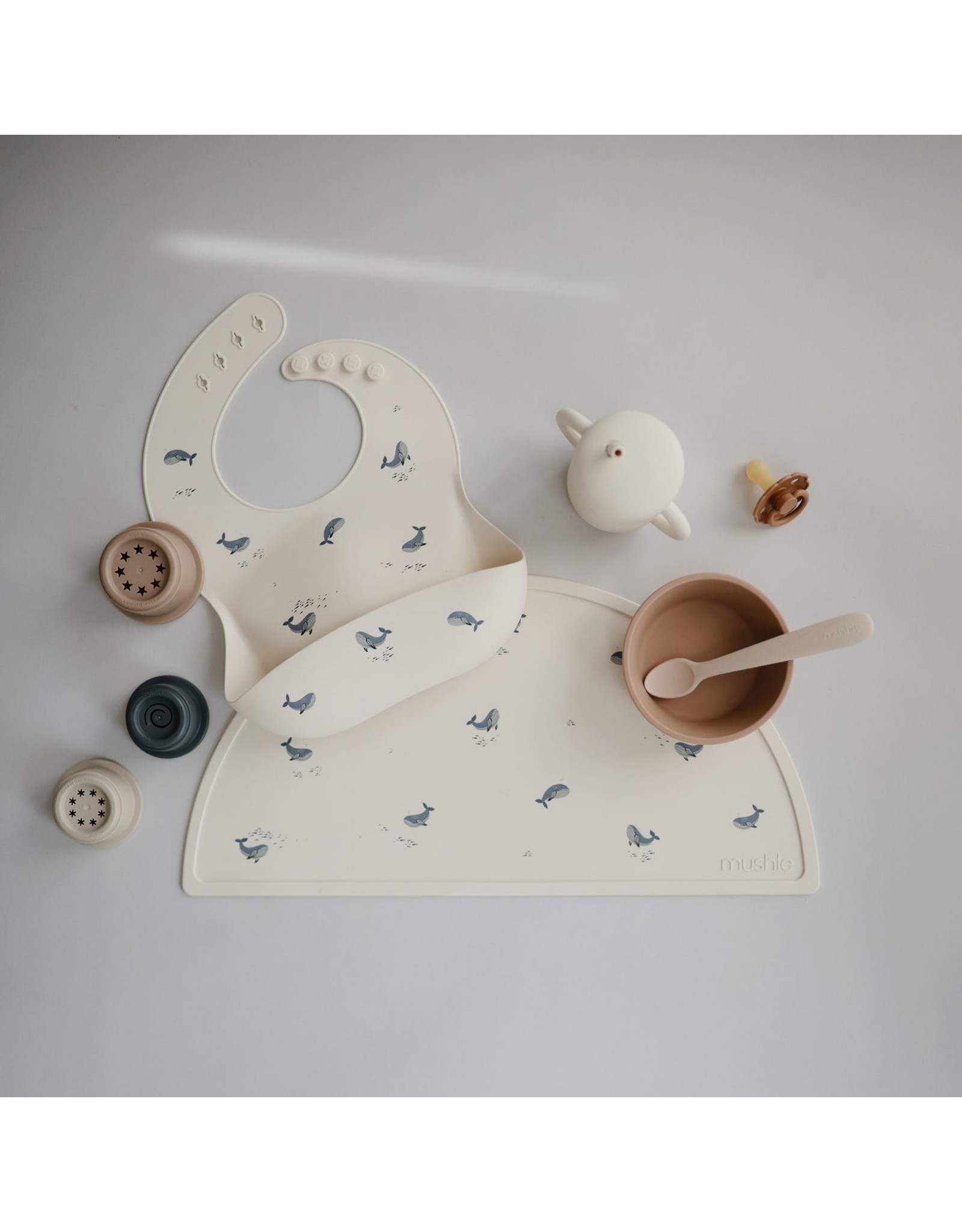 Mushie Set de table en silicone - Whales