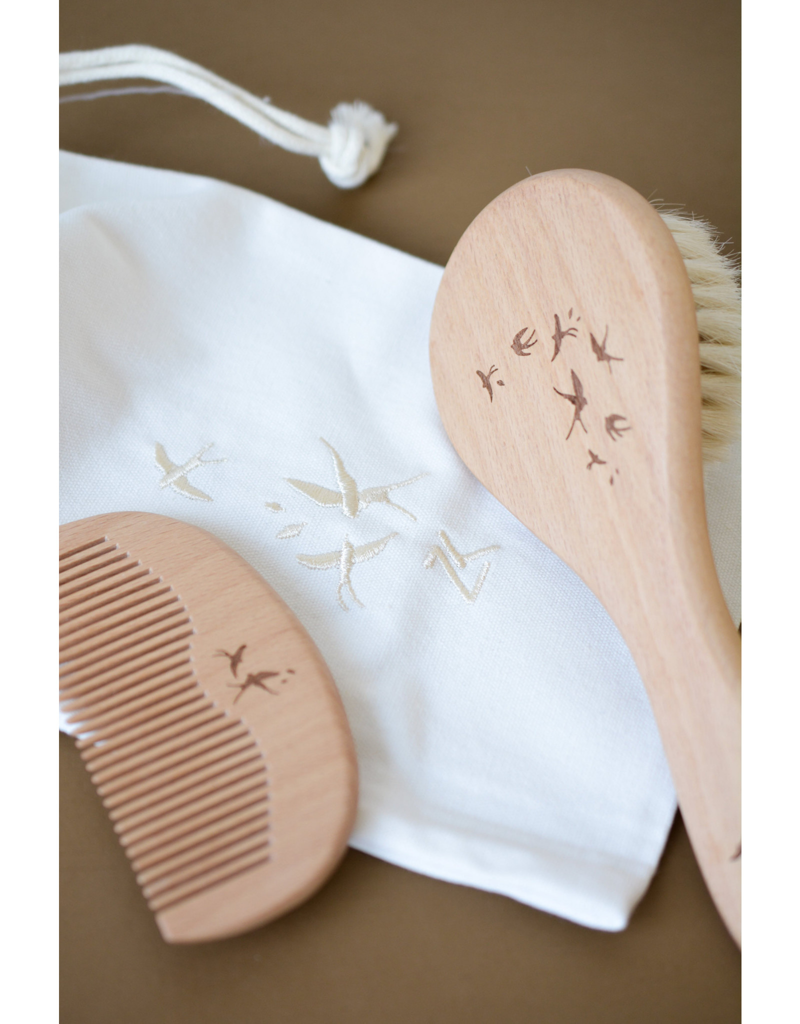 Zakuw Set de brosse et peigne bébé - hirondelles