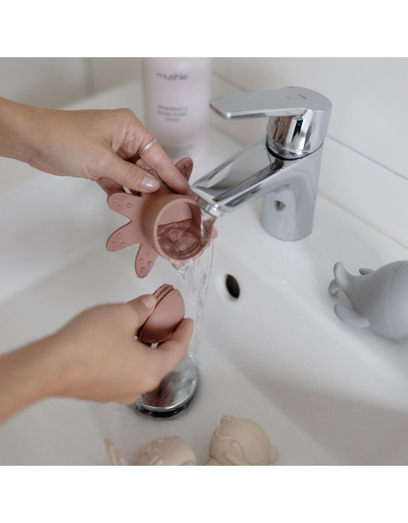 Mushie Ensemble de jeu de bain Sealife