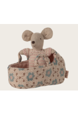 MAILEG Bébé souris dans son couffin - rose