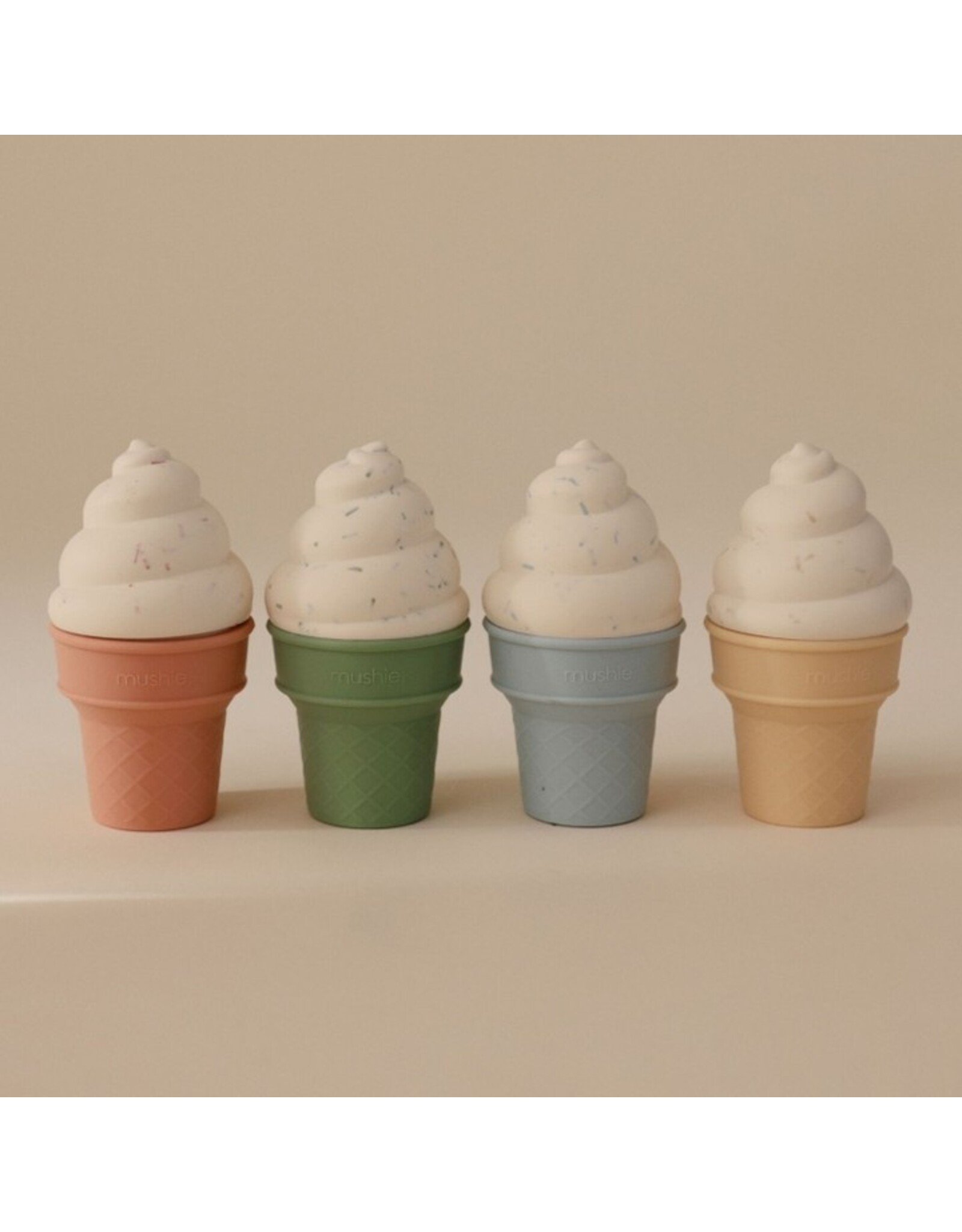 Mushie Lot de 4 jouets de bain Ice Cream