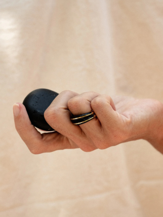 ADORN ADORN Disc Ring gold high polish black horn ADORN ADORN Disc Ring gold high polish black horn