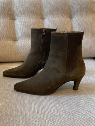 MadOre MadOre Short Boot Suede kaki MadOre MadOre Short Boot Suede kaki