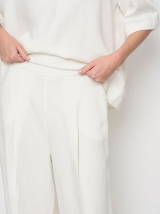 La Salle La Salle Pleated Wide Trousers panna