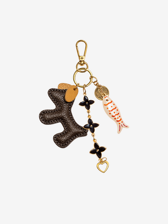 Hand Made By Iris Tashanger Dog Cleef bruin