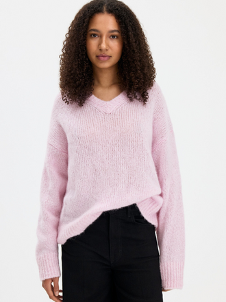 Filippa K Filippa K Hairy Alpaca V-Neck Sweater light pink