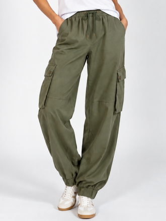 Coster Copenhagen Coster Copenhagen Cargo Pants army green