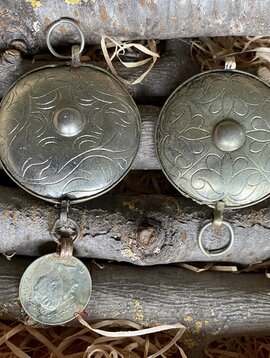 Tribal disc pendant, 2 pcs