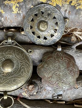 Tribal disc pendant, 3 pcs