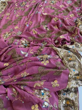 Vintage Pailletten Sari reich bestickt