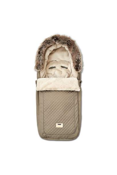 Chancelière Signature