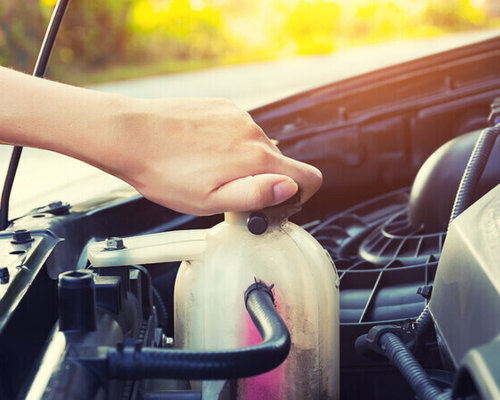Hoeveel koelvloeistof moet er in een auto?