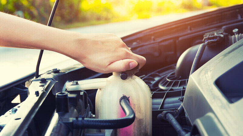 Hoeveel koelvloeistof moet er in een auto?
