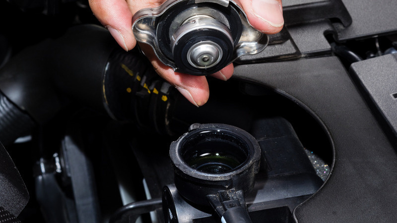 Hoe moet je koelvloeistof vervangen?