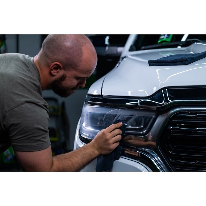 Turtle Wax Headlight Cleaner & Sealant | 300ml | 53168