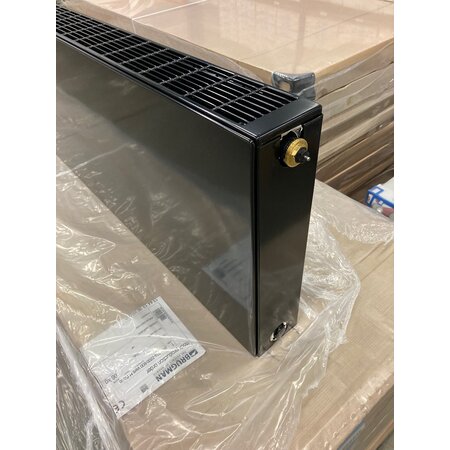 Henrad Everest Plan 8 400 hoog x 2000 breed type 22 - Zwart