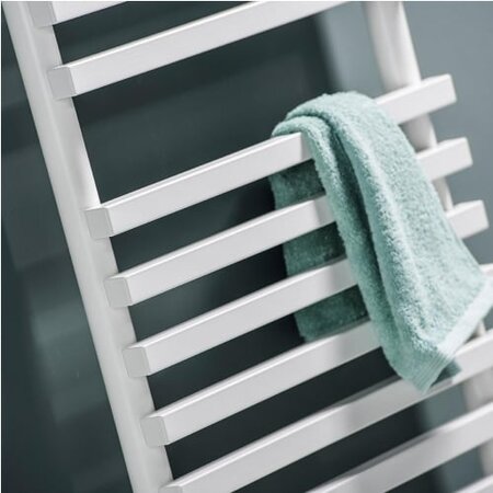 Vasco Bathline BC designradiator 1345 hoog x 600 breed - wit