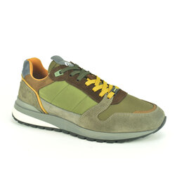 Ambitious Sneaker Ambitious