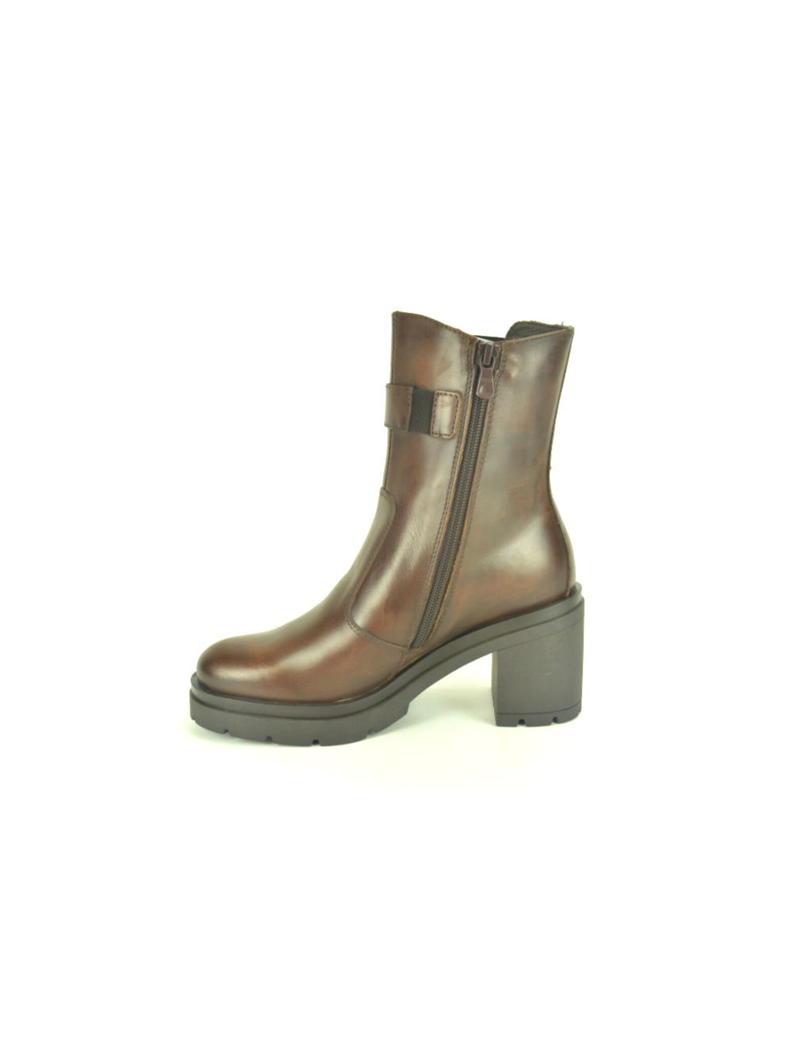 Nero Giardini 15247 bruin