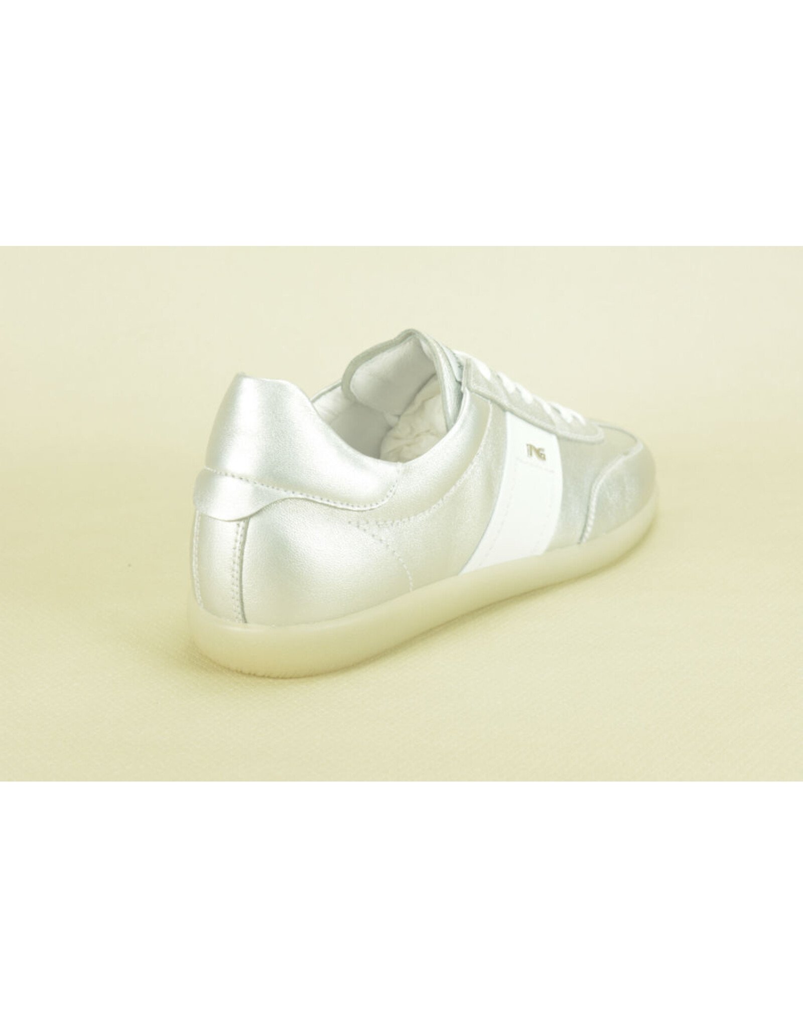 Nero Giardini 14727 zilver