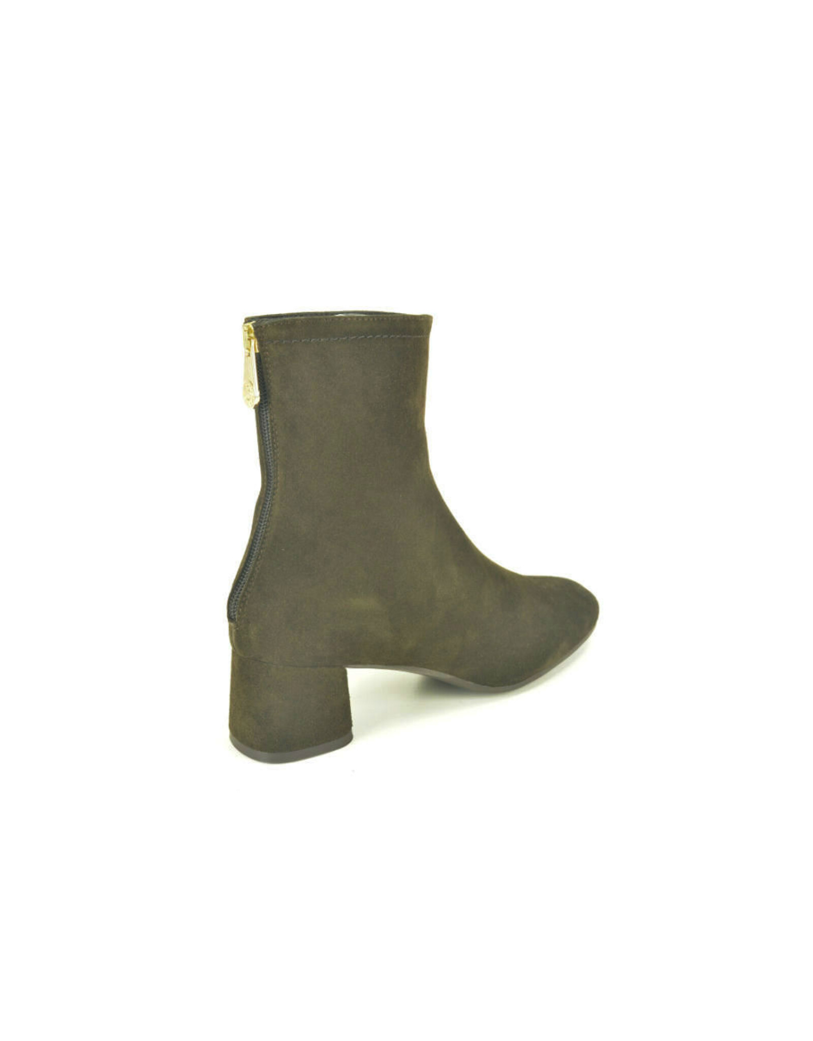 Pedro Miralles 16310 bruin