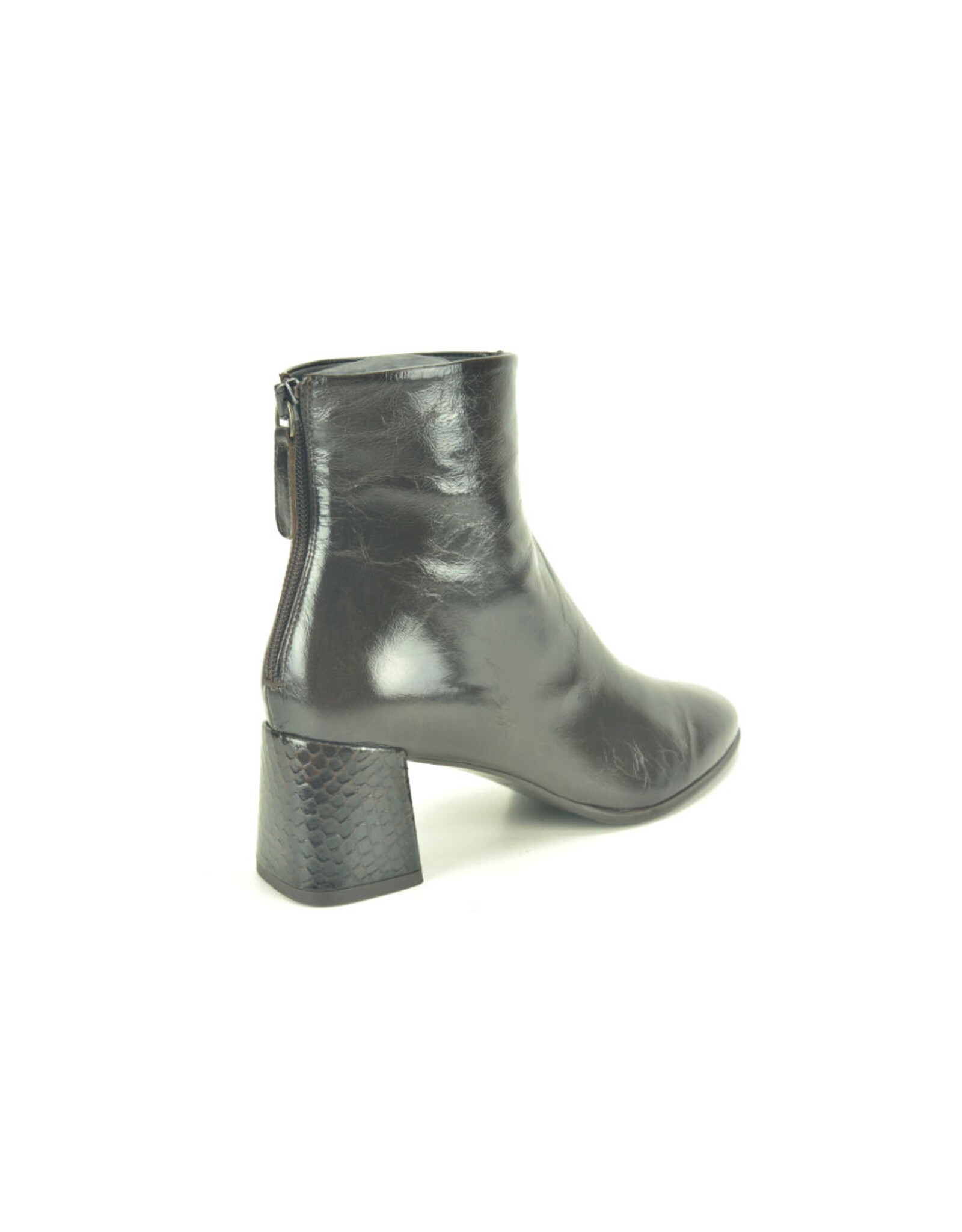 Zinda 16387 bruin