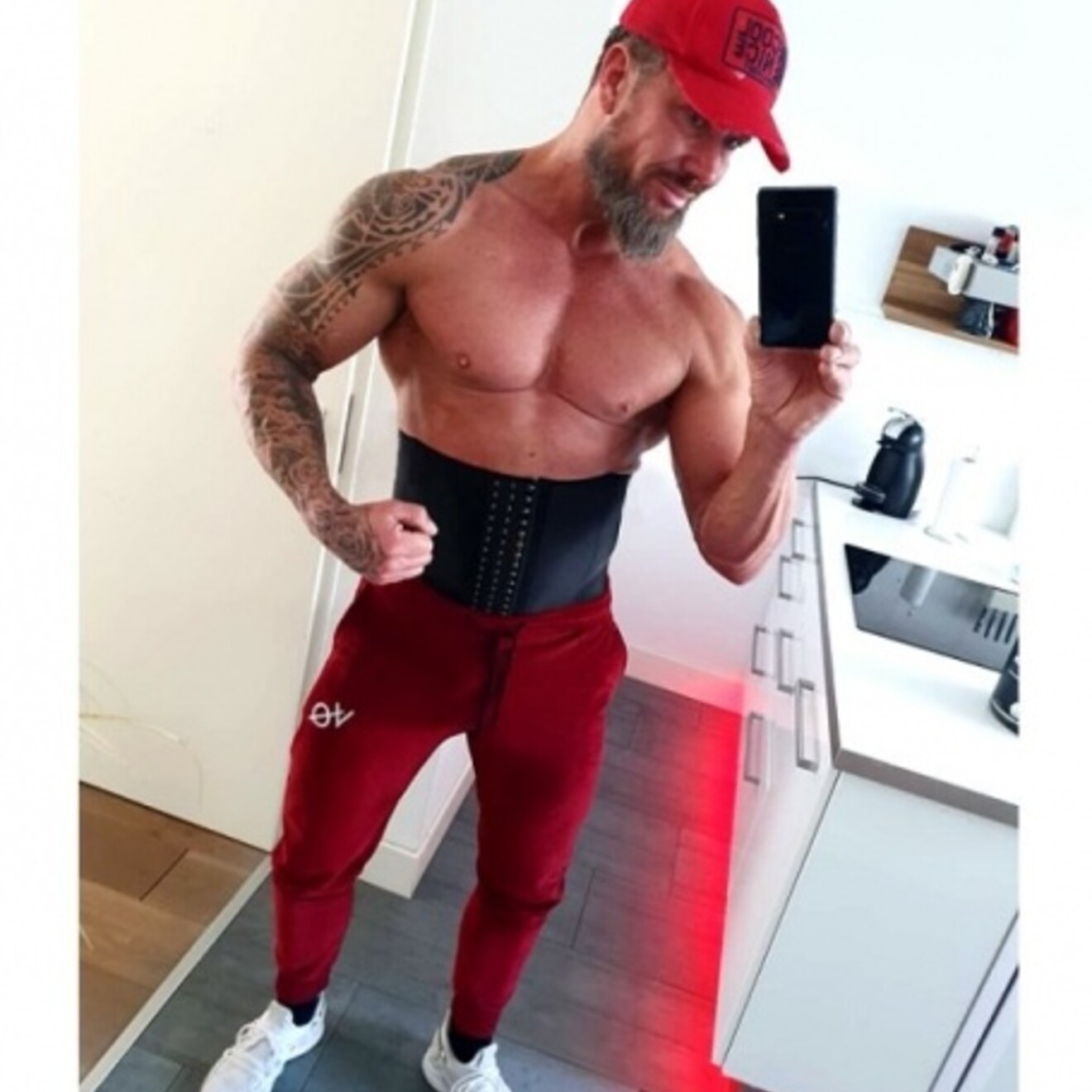 The Classic Homme – Waist Trainer