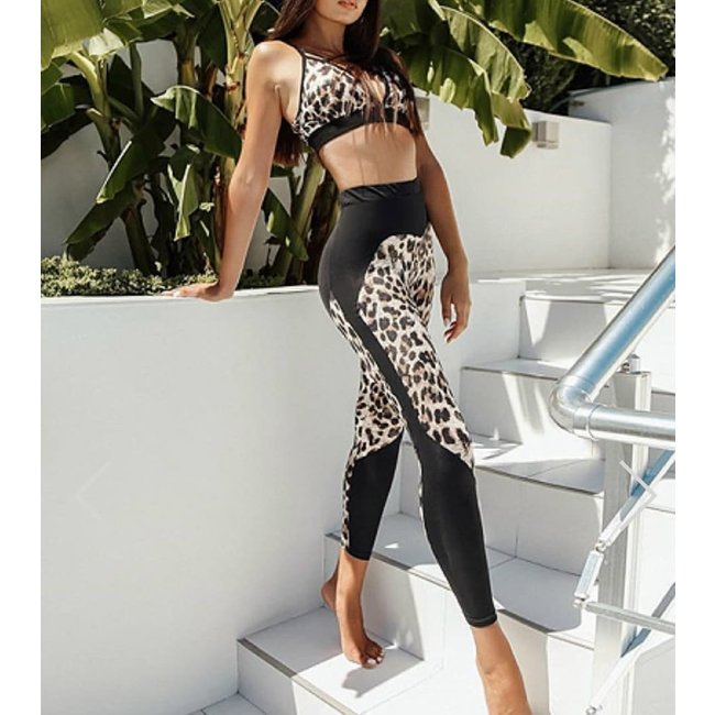 Rumble in the Jungle (2-Piece)