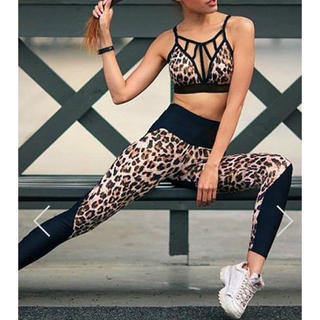 Rumble in the Jungle (2-Piece)