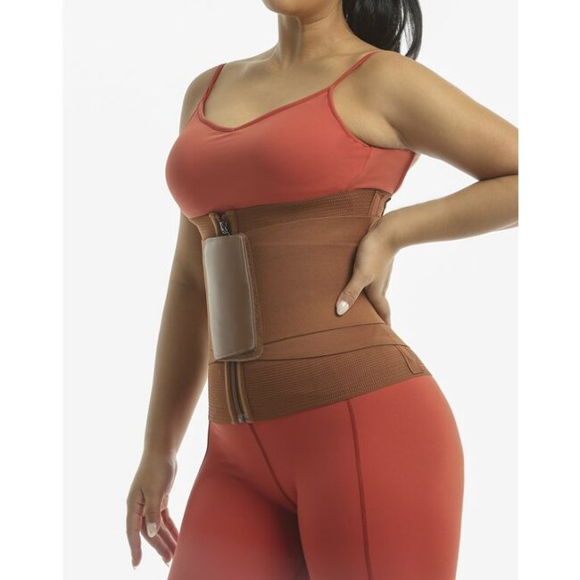 Inaya -- Contouring Belt