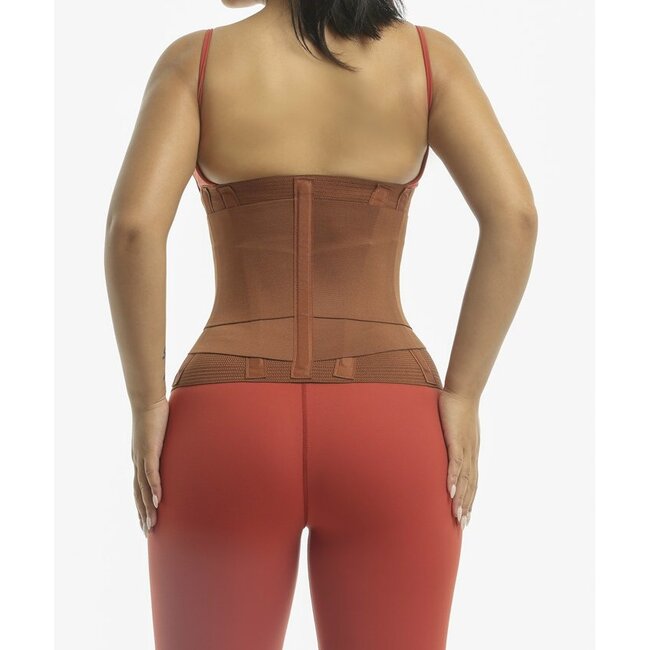 Inaya -- Contouring Belt
