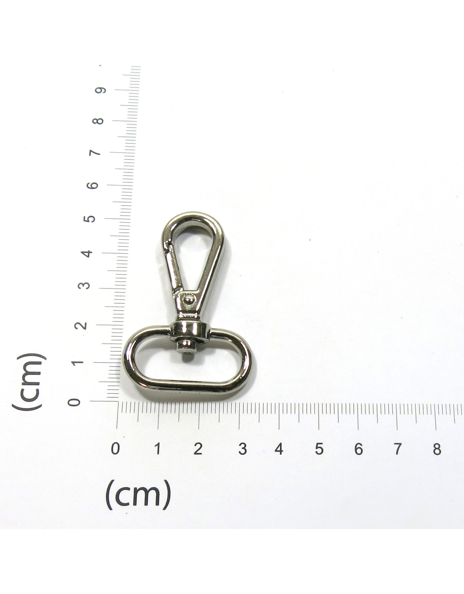 Swivel snap hook