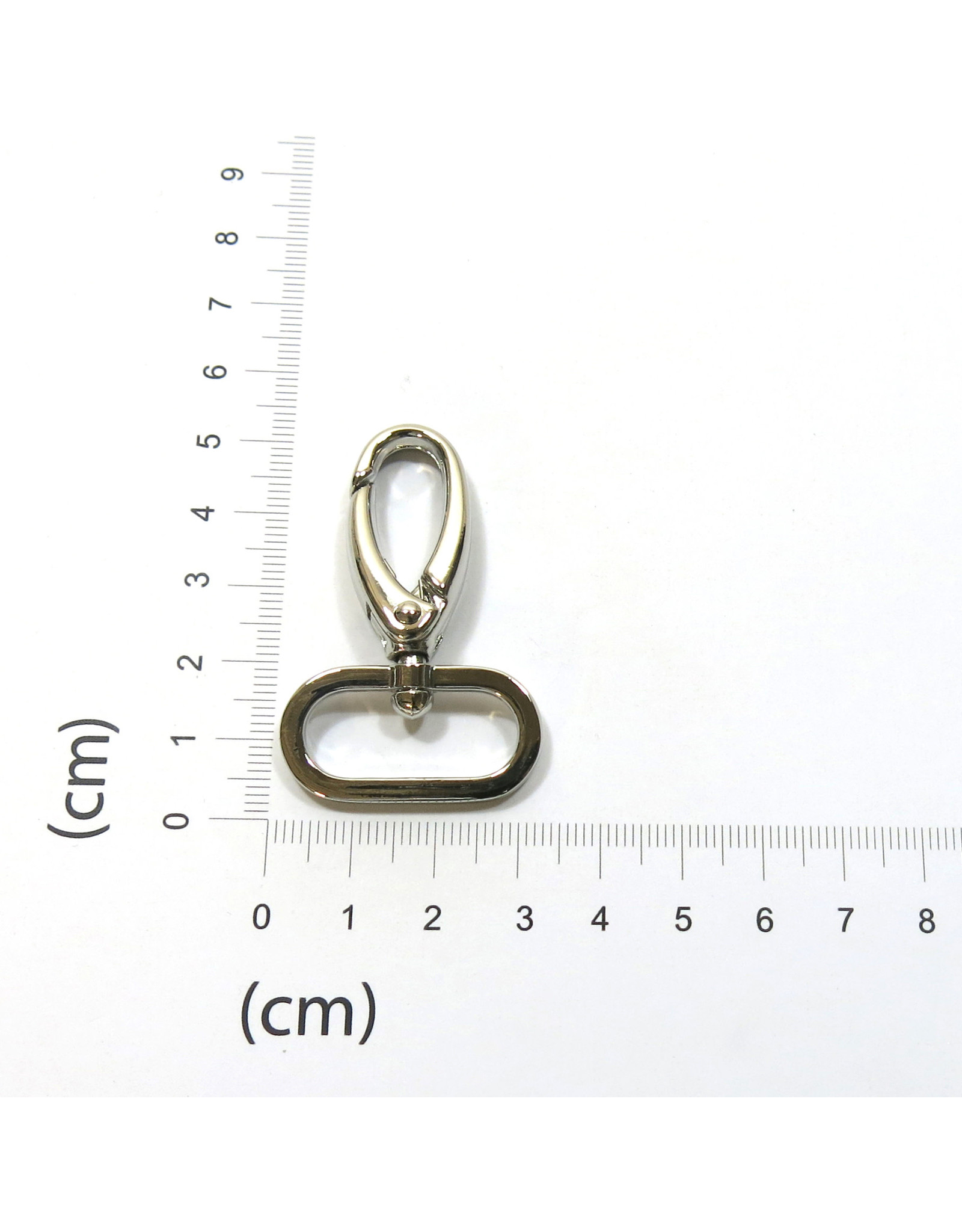 Swivel snap hook