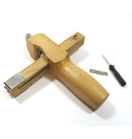 Belt & strap cutter