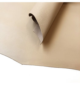 Dark beige lining goat