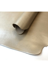 Pearly light gold goat lining