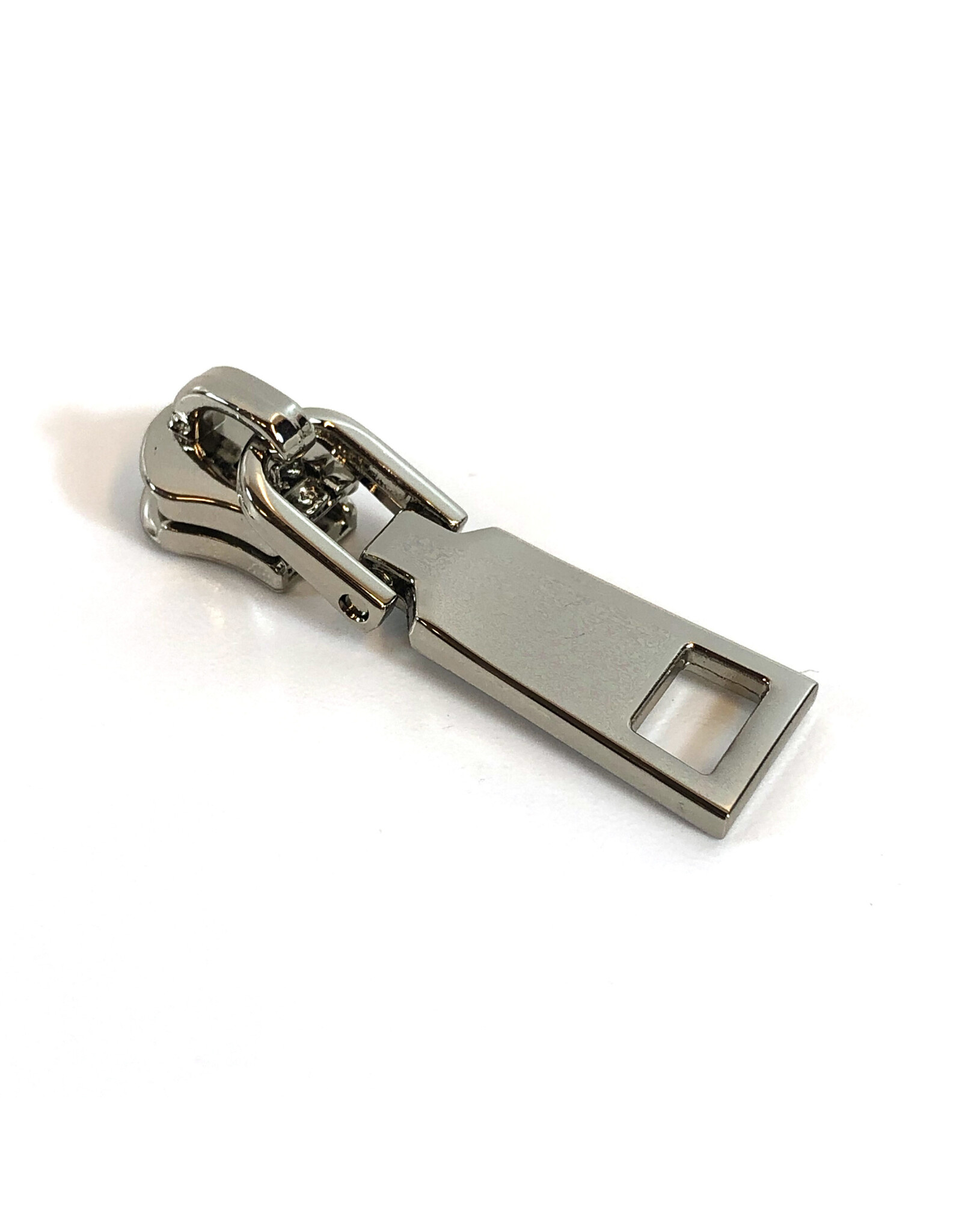 Zipper pull nickel
