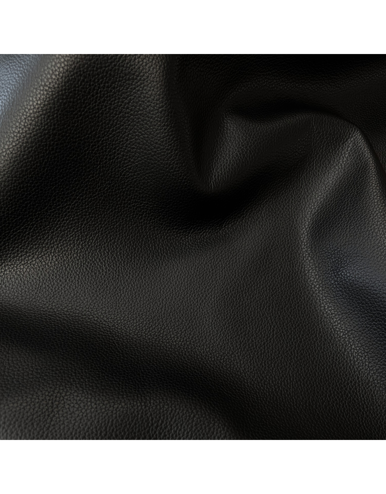 Grained cow leather Black