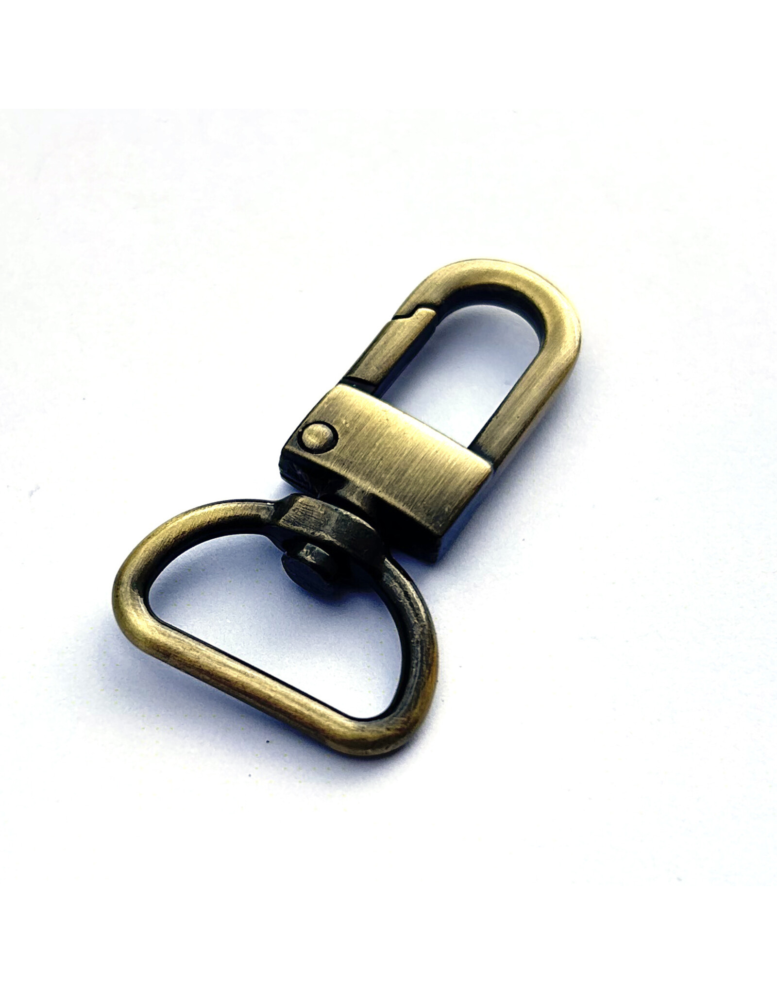 Swivel snap hook