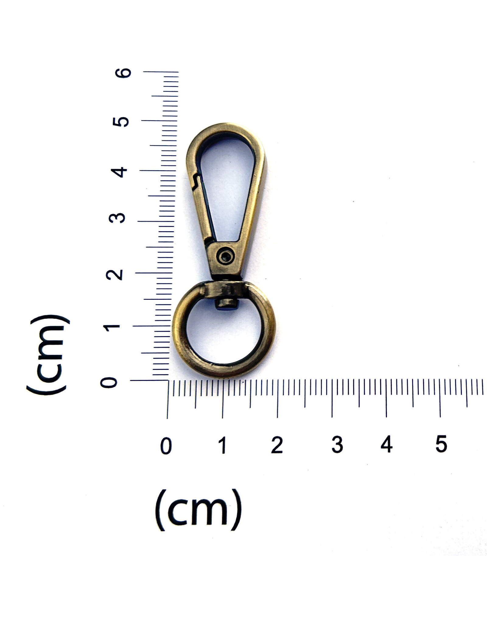 Swivel snap hook