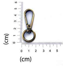 Swivel snap hook