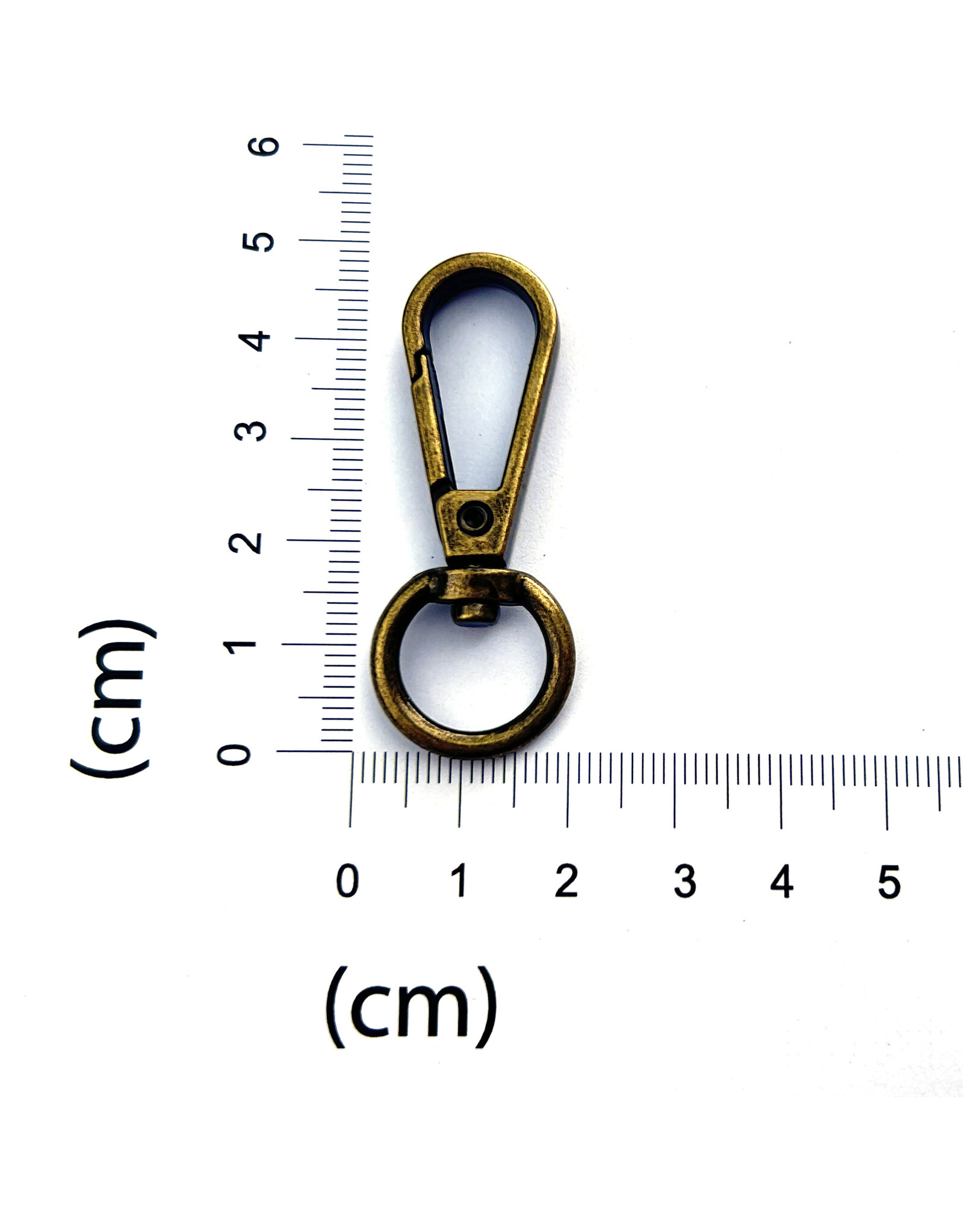 Swivel snap hook
