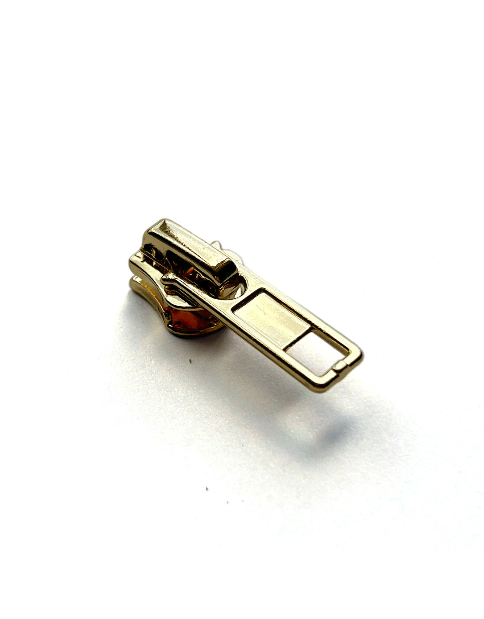 Zipper pull gold