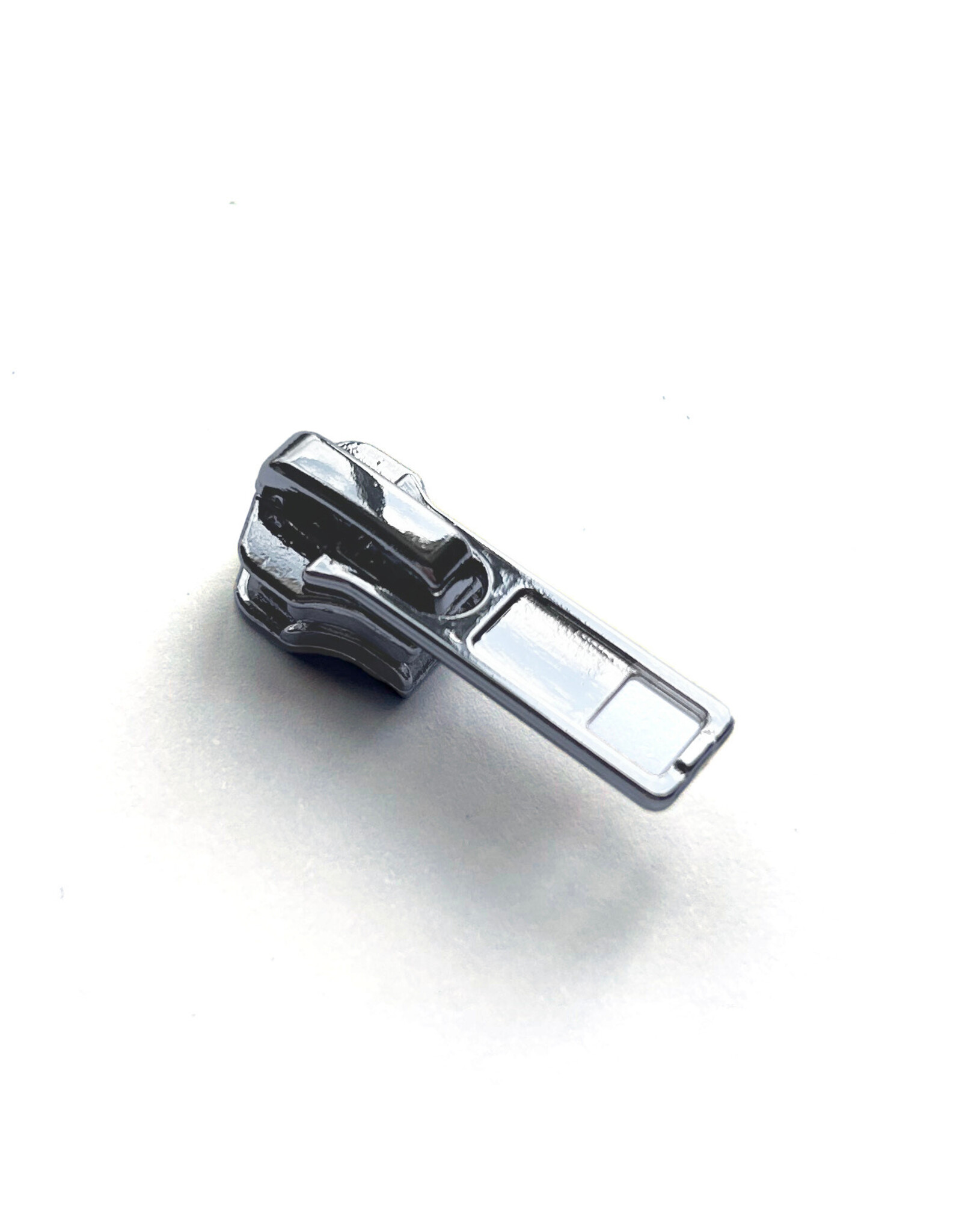 Zipper pull nickel